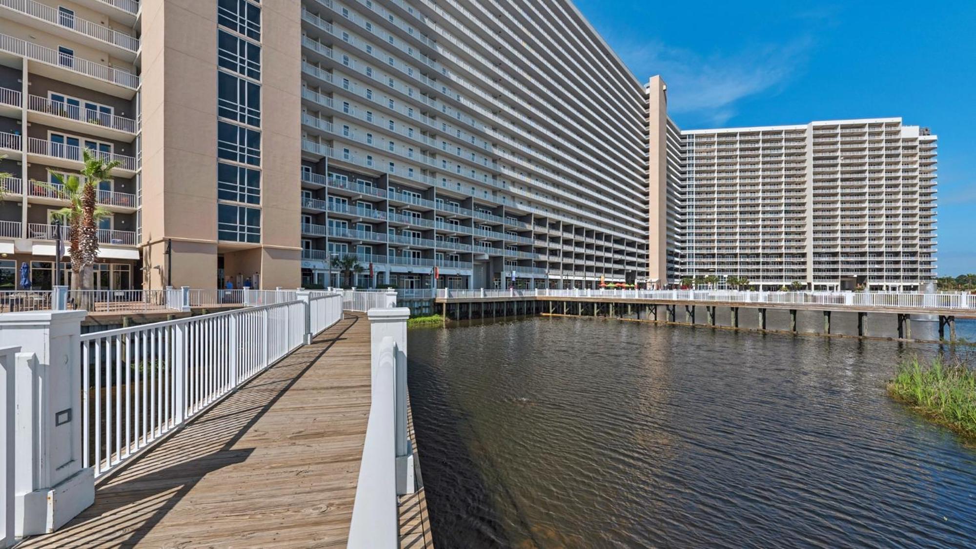 Laketown Wharf 613! Ocean View, 1 Bd, 2 Bath, And Amazing Amenities! Vila Panama City Beach Exterior foto